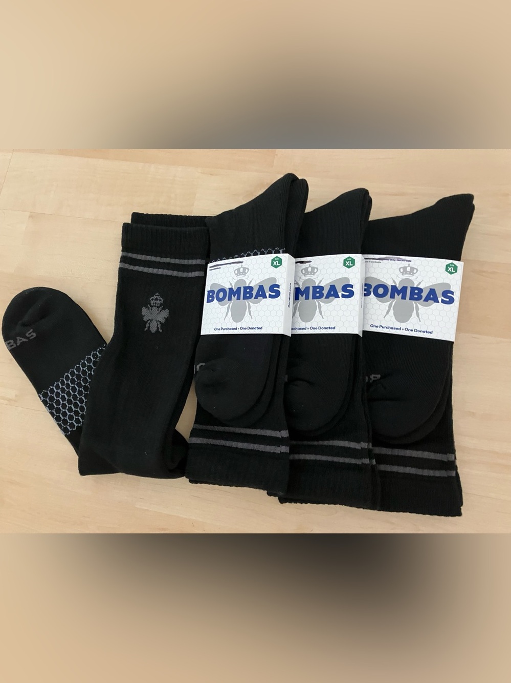 NWT Bombas Honeycomb Black Midcalf - Mens Socks XL Lot 4